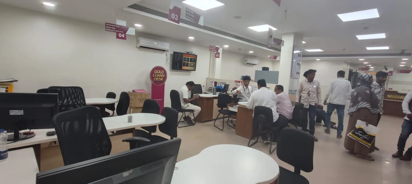 Axis Bank Branch