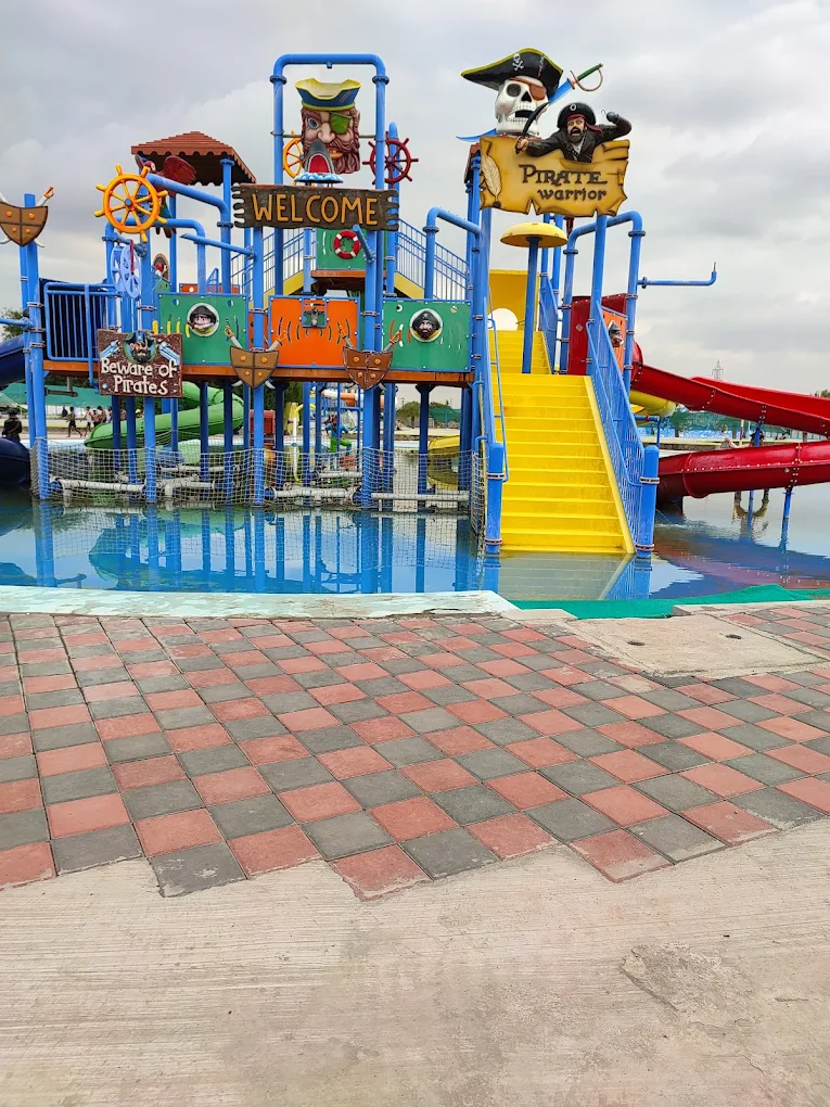 Shower N Tower Waterpark